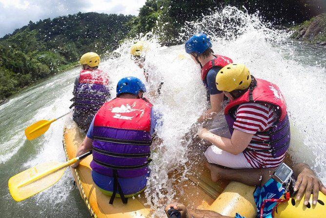 1 Hour Private White Water Rafting in Kitulgala From Kandy with Hotel Pickup - Kitulgala and the Kelani River: What Makes This 1-Hour Run Worth It