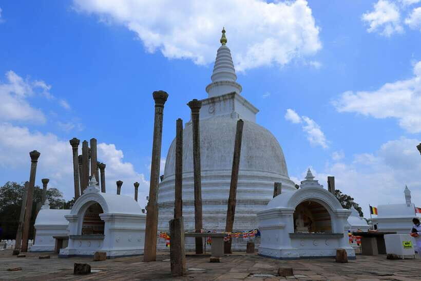 8-Day Sri Lanka Private Round Tour Hotels, Meals, Car, Guide - Day 6: Ella to Tissamaharama with Rawana Falls, a rock temple, and a real safari choice