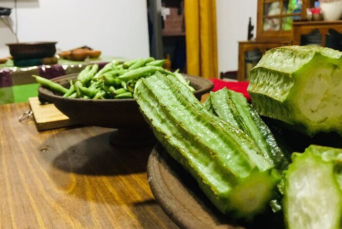 Authentic Sri Lankan Cooking Class in Kandy with Local Family - Eating Together and Learning Everyday Sri Lankan Life