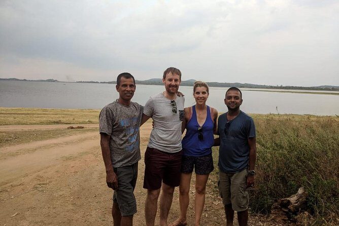 Chauffeur guide and Tour organizer - Golden beaches: where the plan slows down