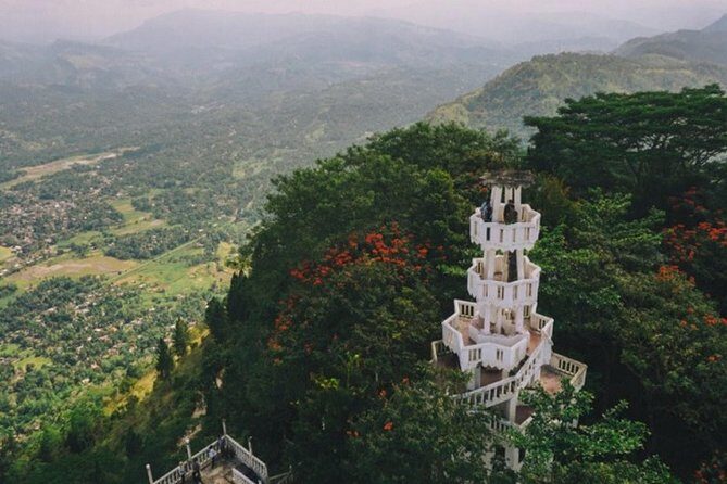 Climb sky-scraping tower in Ambuluwawa from Kandy - Ambuluwawa Tower: Why this climb is worth the effort