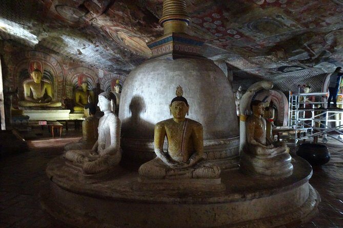 Dambulla, Sigiriya and Pidurangala Tour from Kandy - Stop 3: Pidurangala Rock for the Broader Perspective