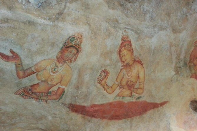 Day tour to Sigiriya & Dambulla from Kandy by B Super Tours - Dambulla’s Golden Temple Caves: UNESCO Murals and Statuary Time