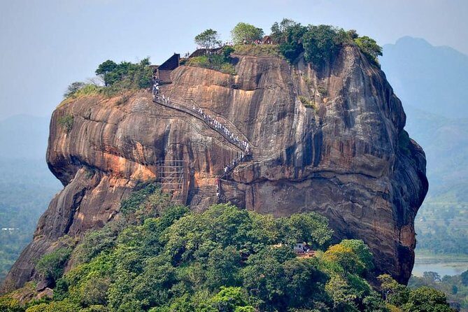 Day Trip To Sigiriya & Dambulla Temple with Free Sri Lankan Lunch - Lunch at 12:00 and the one line you should verify