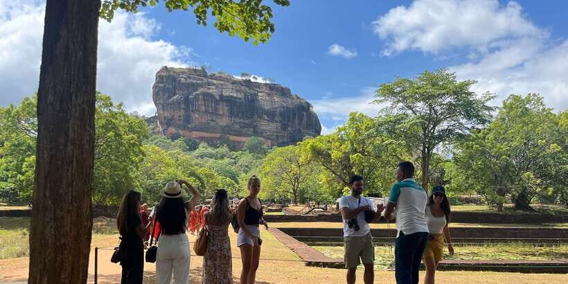 From Kandy: Sigiriya and Dambulla Day Trip - Key Things You’ll Notice on This Kandy to Sigiriya and Dambulla Day Trip