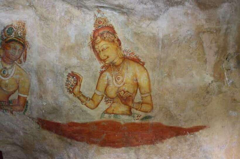 From Kandy: Sigiriya Guided Tuk-Tuk Tour - Matale Hindu Temple: Tamil Heritage in Color and Craft