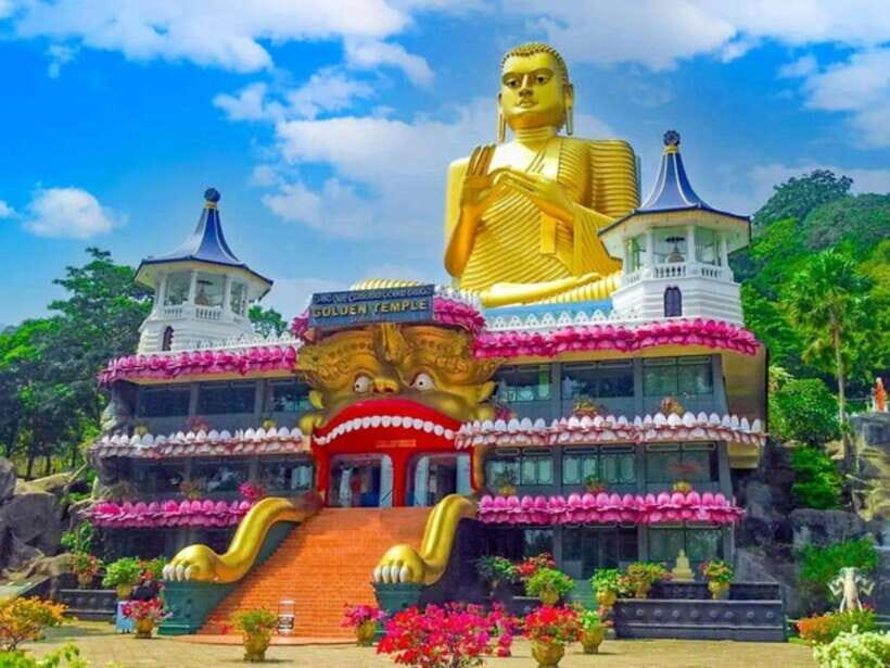 From Kandy: Sigiriya Guided Tuk-Tuk Tour - Dambulla Cave Temple: Five Caves, 150+ Buddhas, and Fresco Detail