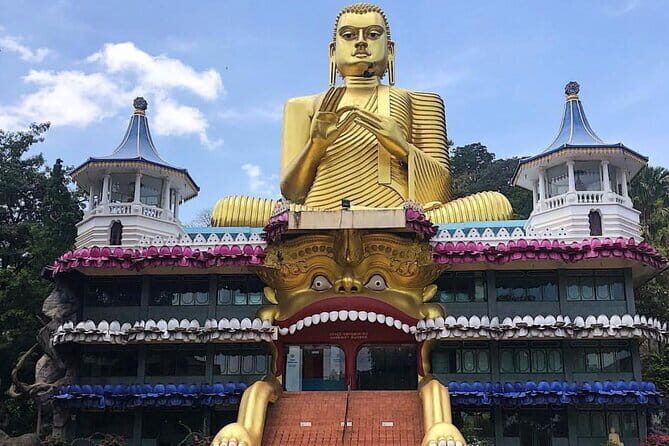 Full Day Trip to Sigiriya and Dambulla from Kandy - The first stop: Ranweli Spice Garden (plus Matale herbal garden)