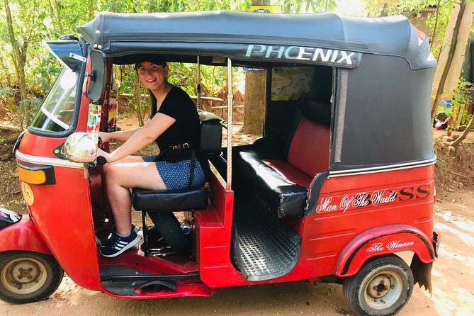 Half-Day Kandy City Tour by Tuk Tuk - Kandy View Point: Lake Views and the Temple of the Tooth Connection