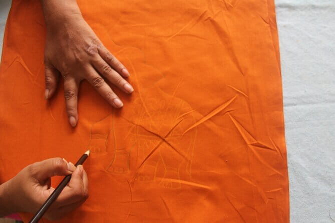 Interactive Batik Workshop and Lessons in Sri Lanka - A Small Group Where You Can Actually Ask Questions