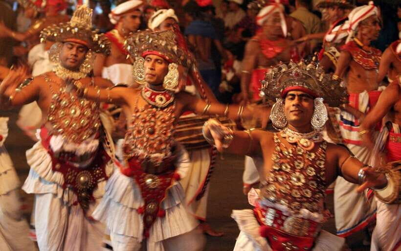 Kandy City Explore Full Day Tour , Like a Local - Temple of the Sacred Tooth Relic ceremony at 6.30pm: plan your timing