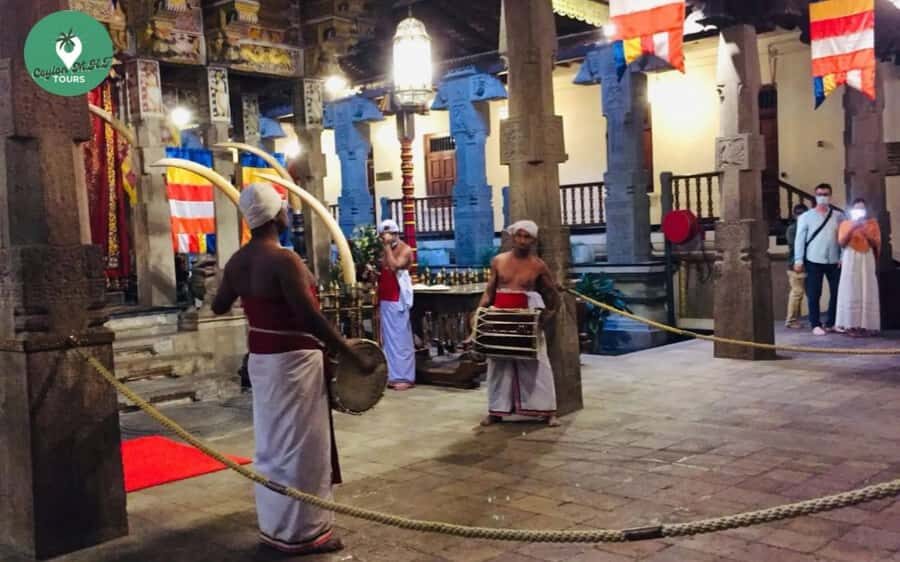 Kandy: City Explore with Local Guide By Tuk Tuk - Price and value: why $9 is a good deal, and what to budget