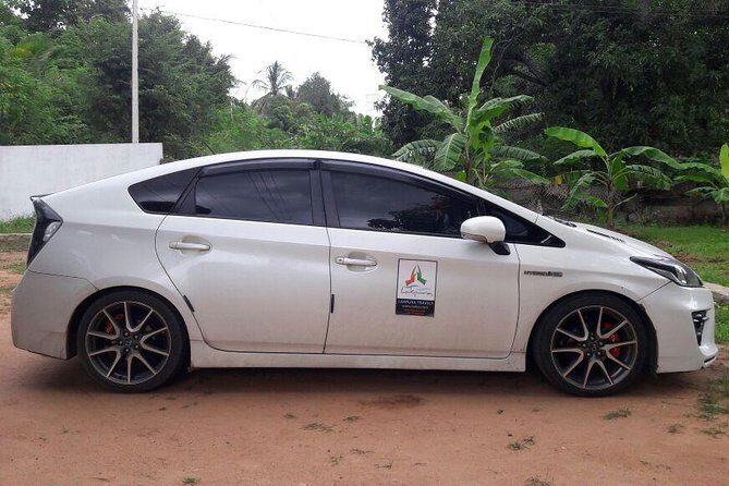 Kandy City to Colombo (CMB) Airport Private Transfer - Driver quality: punctual, careful, and easy to trust
