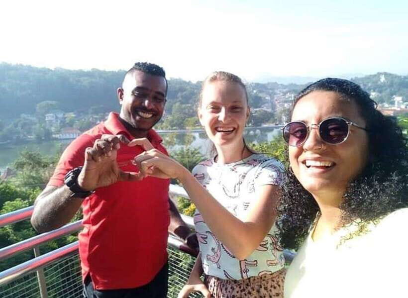 Kandy City Tour & Ambuluwawa Tuk Tuk Adventure - Ambuluwawa Tower: the viewpoint that justifies the ride