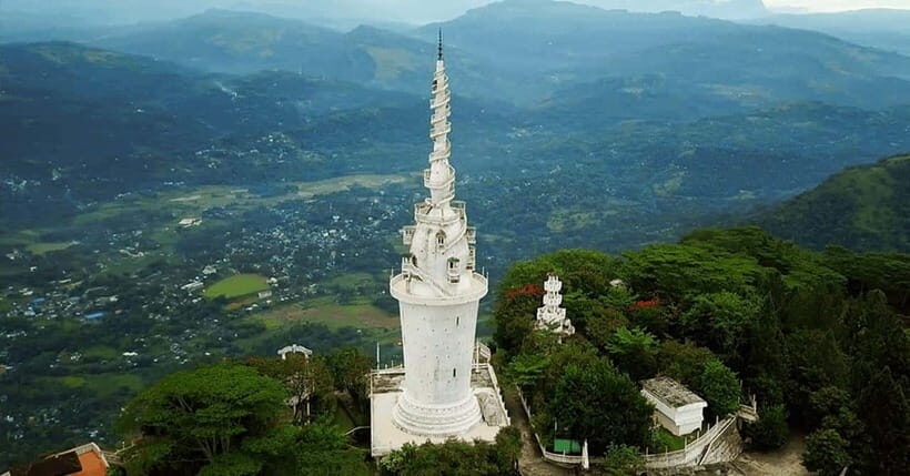 Kandy City Tour & Ambuluwawa Tuk Tuk Adventure - The morning start: getting set up with pickup and an English guide