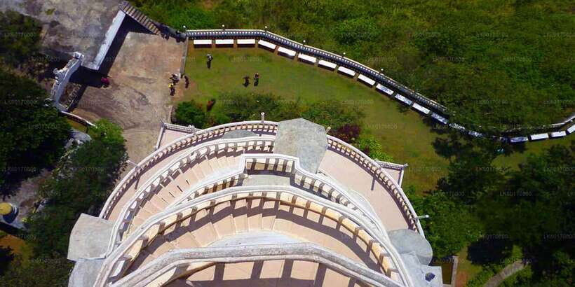 Kandy City Tour With Ambuluwawa Tower - 8:30 AM to Evening: How the Tuk-Tuk Circuit Feels in Real Life