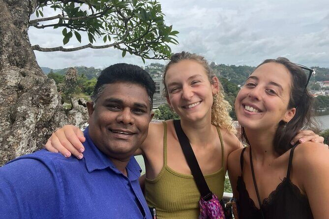 Kandy Heritage City Tour by tuktuk - Spice and Savoir-Faire: Kandy Spice Walk and Gamini Gem