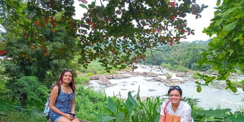 Kandy: Private Guided Tour with Local Highlights by Tuk Tuk - Why a private tuk tuk tour works so well in Kandy