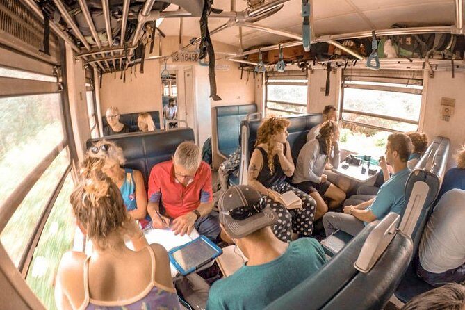 Kandy to Ella train ride on (Train No: 1005 "Podi Menike") - Key points before you go