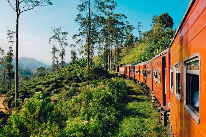 Kandy to Ella Train Tickets - Reserved Seats - Is this private, who is it for, and what group size changes?