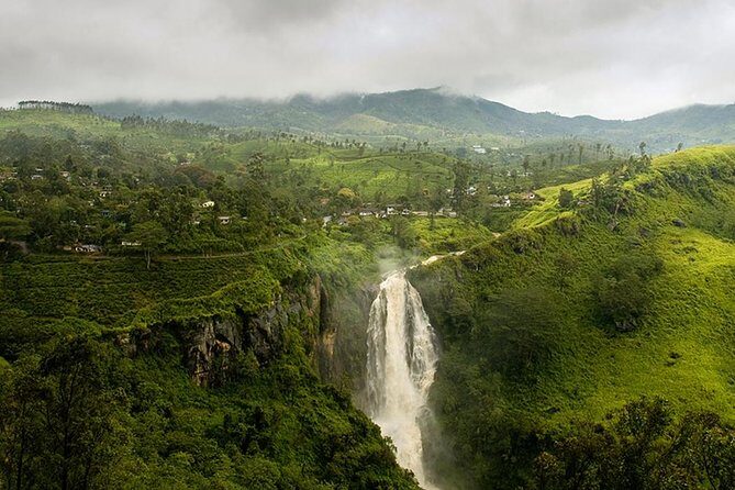 Kandy to Nuwara Eliya Private Day Tour - Ramboda Waterfall: Short Visit, Big Water Views