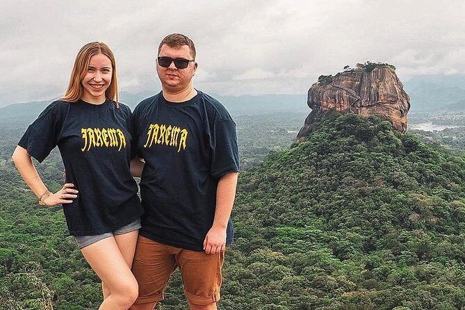 Kandy to Sigiriya Day Tour and Dambulla cave temple with private vehicle - The private vehicle setup: what “private” changes in your day