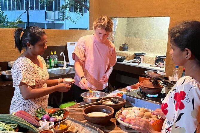 Kandyan Hut Cooking Class - Key things you’ll notice right away