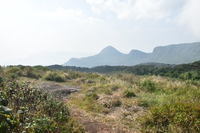 Knuckles Leopard trail Trek from Kandy - The quiet rocky plateau and Knuckles peak views