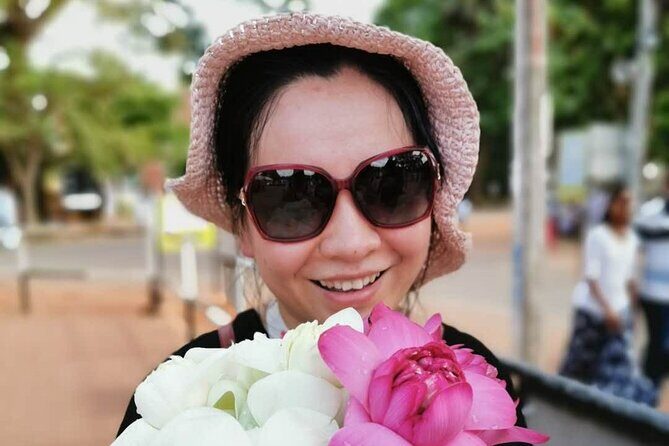 Private Dambulla Sigiriya Tour from Kandy with friendly chauffeur - Price and logistics: what you pay upfront vs. at the gates