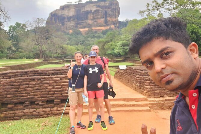 Private Dambulla Sigiriya Tour from Kandy with friendly chauffeur - Golden Temple of Dambulla: where the paintings do the talking