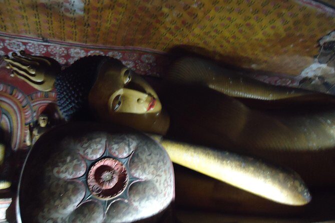 Private Day Trip to Sigiriya & Dambulla from Kandy – Aaliya Tours - Pidurangala Rock: The Moderate Hike With the Close-Up Views