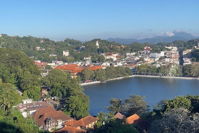 Private Full Day Tour Sigiriya and Dambulla From Kandy - Arthur’s Seat (Kandy View Point): A 30-Minute City Fix