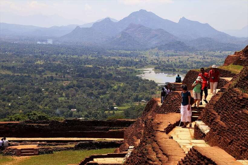 Sri Lanka: 7-Day Off-The-Beaten Path Private Tour - The Nanu oya Hill-Country Train to Ella: The Ride That Justifies the Detour
