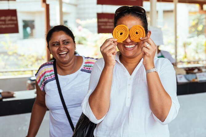 The 10 Tastings of Kandy With Locals: Private Street Food Tour - Why a private food walk works better in Kandy