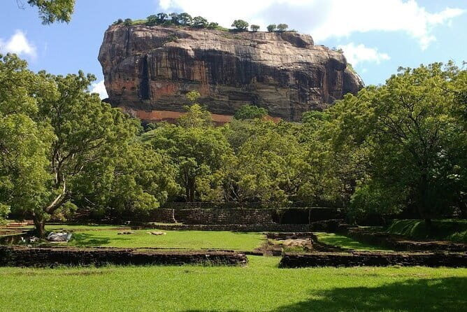 Tour to Dambulla Cave, Sigiriya and Pidurangala Rock from Kandy - Who This Tour Fits Best